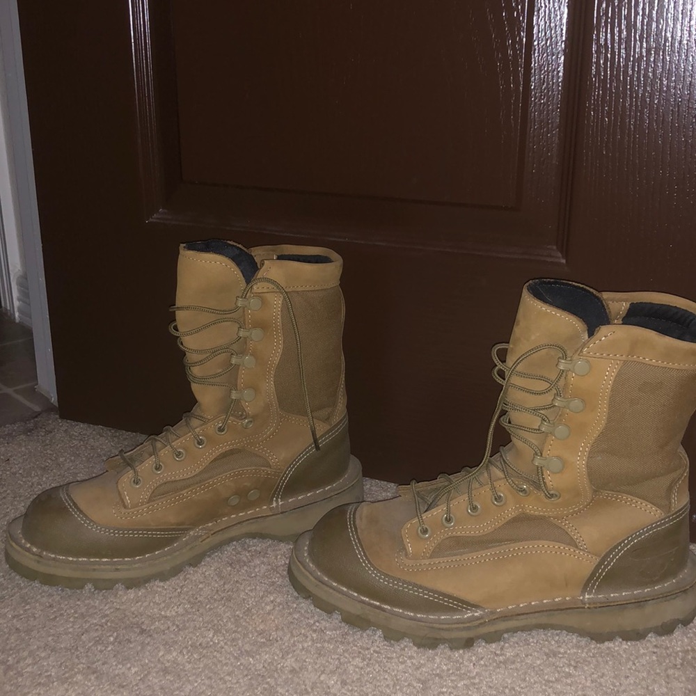 Bates boots